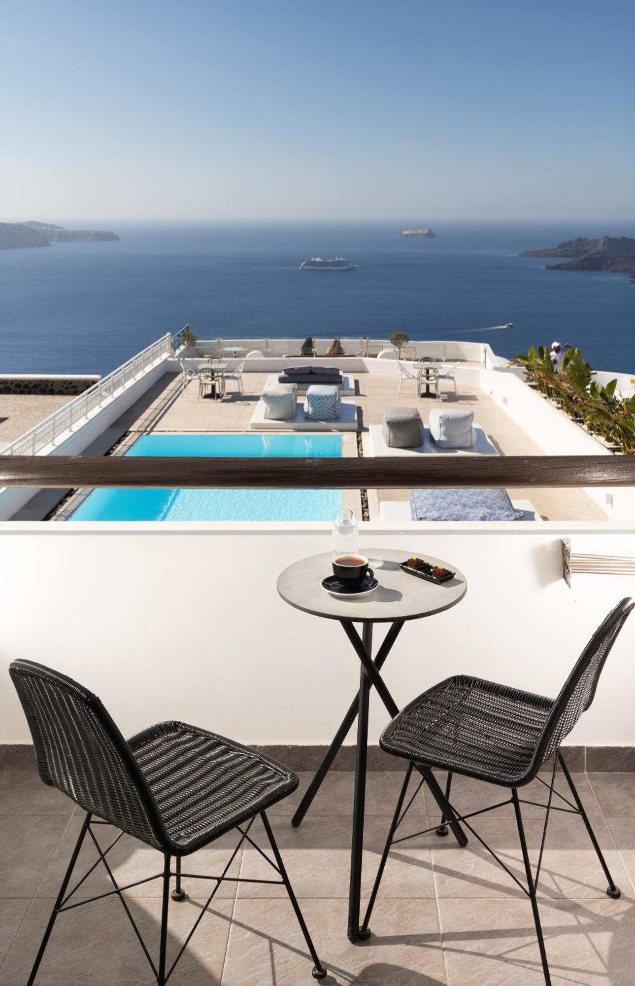 Amity Suites - Adults Only Fira  Exteriör bild