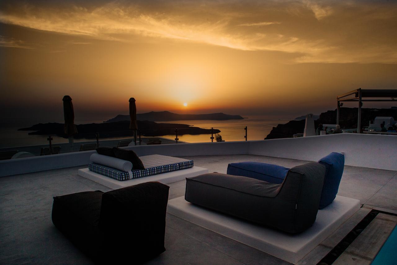 Amity Suites - Adults Only Fira  Exteriör bild