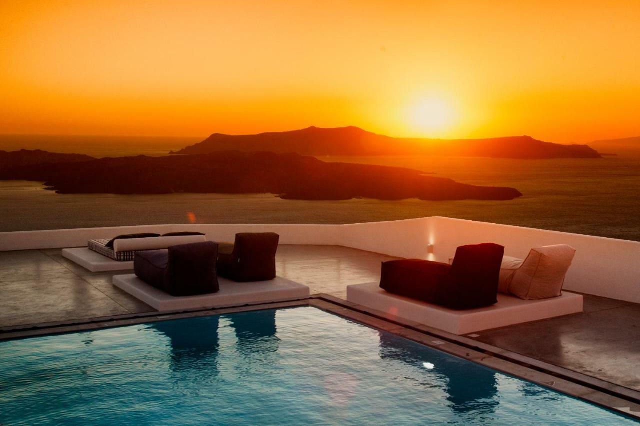 Amity Suites - Adults Only Fira  Exteriör bild